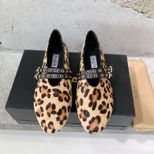 Premium Look, Perfect Fit by Replica Alaia Studded Flats35,36,37,38,39,40