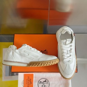 Top-Tier Replica Hermes Sneakers - Fashion-Forward and Comfortable