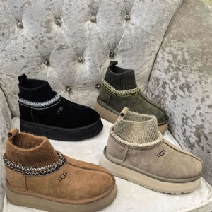 New Hits in Ethnic Style Are Launched Simultaneously Replica Ugg Wool Boot Socks​